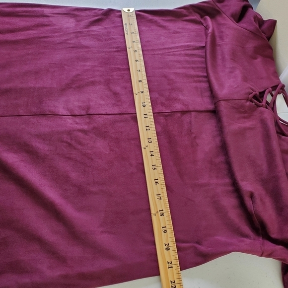 G.I.L.I. Lace-up Midi Dress Size 1X Stretch Faux Suede V-Neck Party Burgundy - Picture 9 of 15